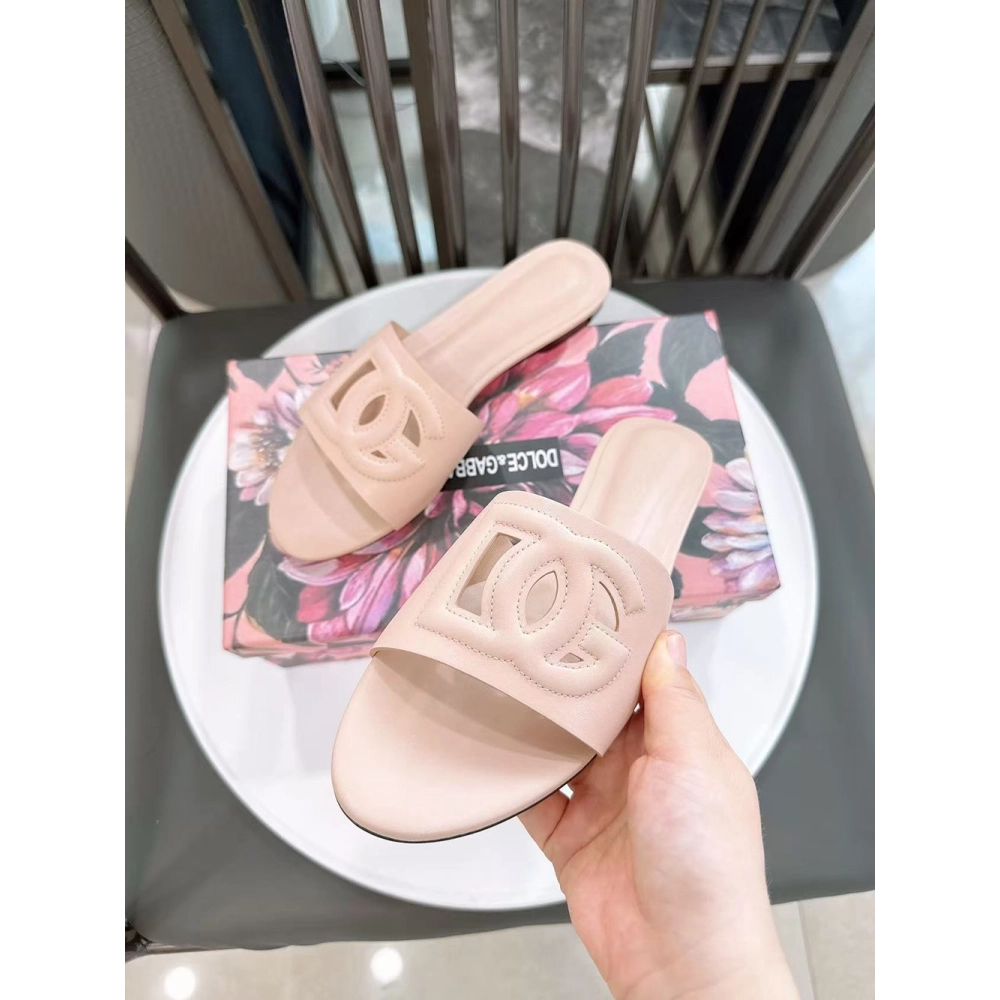 Dolce Gabbana Calfskin slides with DG logo,Dolce Gabbana Shoes