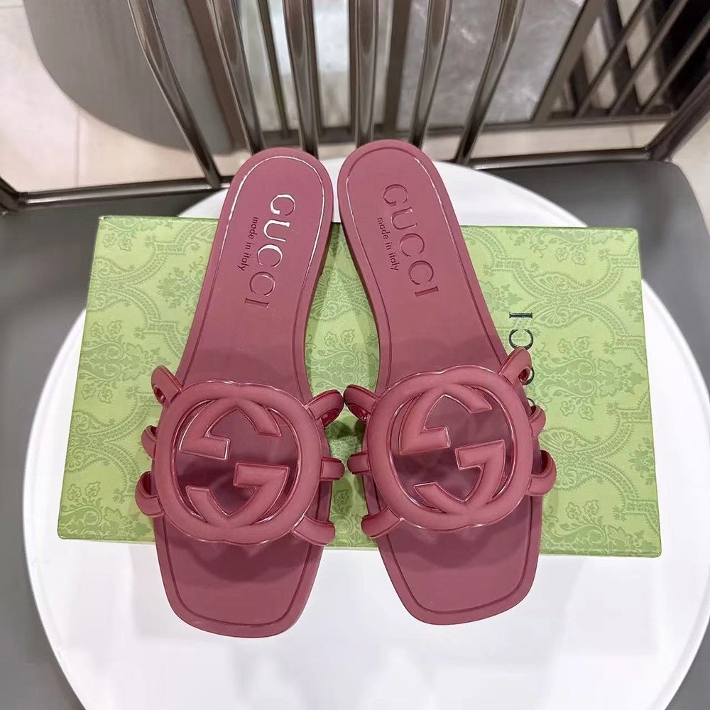 Gucci Interlocking G slide sandal,Gucci Slides