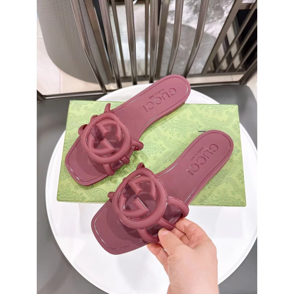 Gucci Interlocking G slide sandal,Gucci Slides