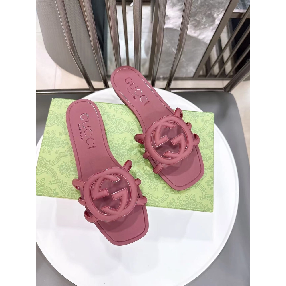 Gucci Interlocking G slide sandal,Gucci Slides