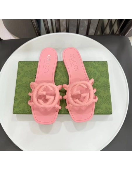 Gucci Interlocking G slide sandal,Gucci Slides