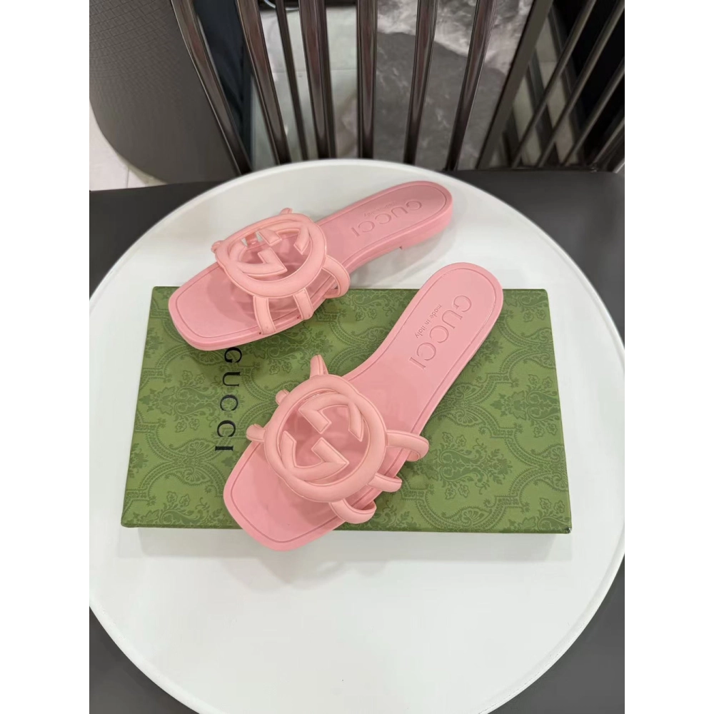 Gucci Interlocking G slide sandal,Gucci Slides