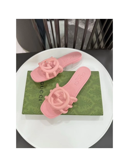 Gucci Interlocking G slide sandal,Gucci Slides