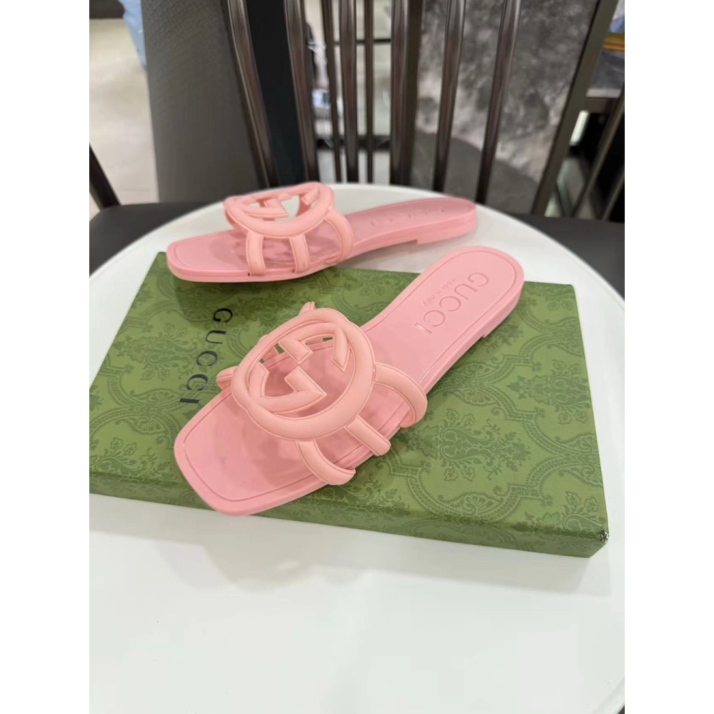 Gucci Interlocking G slide sandal,Gucci Slides