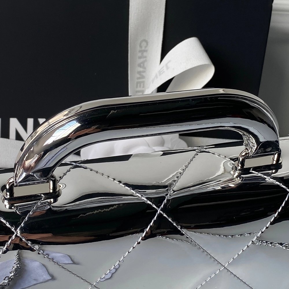 Chanel Small Chain Clutch Bags AP4892 18X4.5X13cm,Chanel Bags