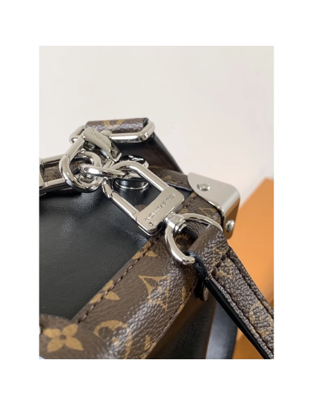 Louis Vuitton Side Trunk Vibe MM Bags M15195 23.5X16X8.5cm,Louis Vuitton Bags