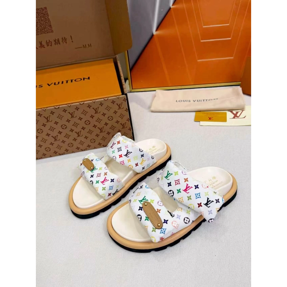 Louis Vuitton TM Pool Pillow Comfort Mule,Louis Vuitton Slides