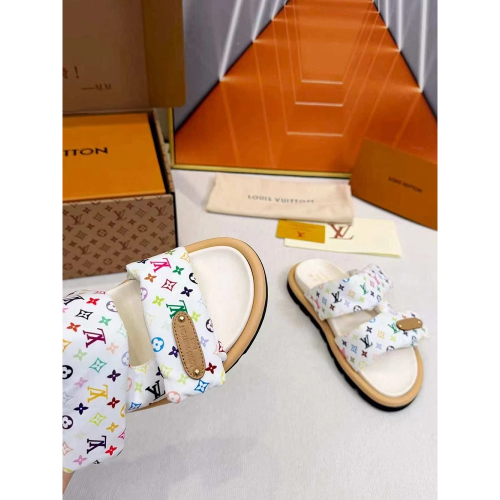 Louis Vuitton TM Pool Pillow Comfort Mule,Louis Vuitton Slides