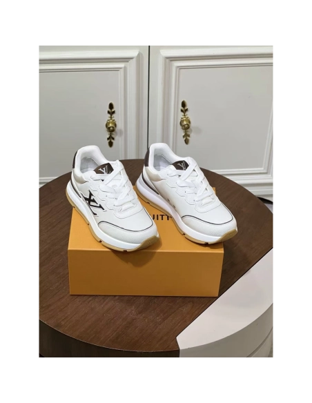 Louis Vuitton Classic Sneaker 1AKBWV,LOUIS VUITTON Sneakers