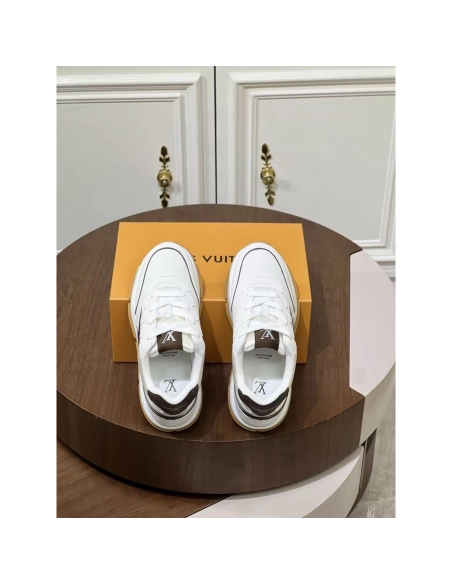 Louis Vuitton Classic Sneaker 1AKBWV,LOUIS VUITTON Sneakers