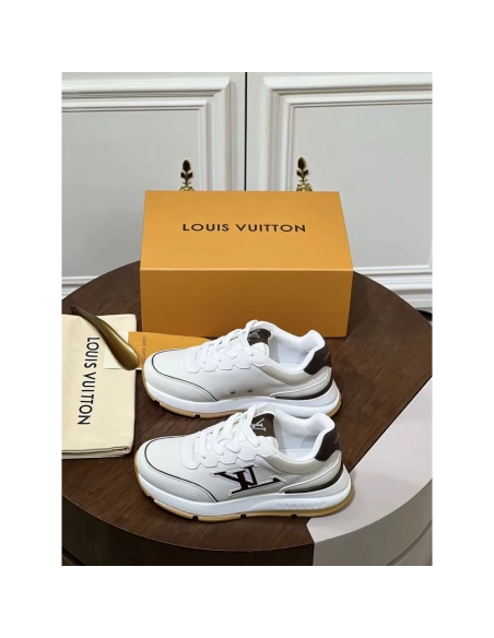 Louis Vuitton Classic Sneaker 1AKBWV,LOUIS VUITTON Sneakers
