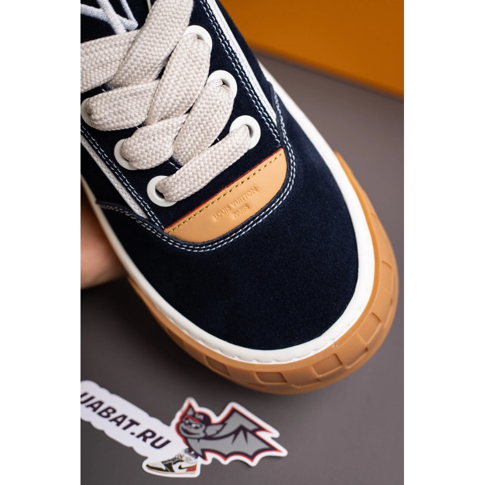 Louis Vuitton Tilted Sneaker 1AJ751,LOUIS VUITTON Sneakers
