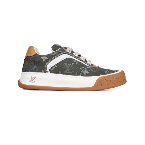 Louis Vuitton Tilted Sneaker 1AJAM7,LOUIS VUITTON Sneakers