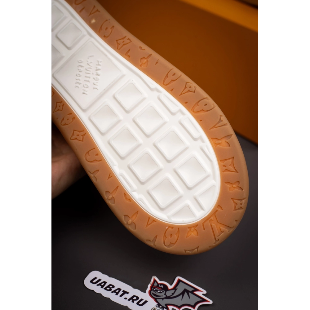 Louis Vuitton Tilted Sneaker 1AJAM7,LOUIS VUITTON Sneakers