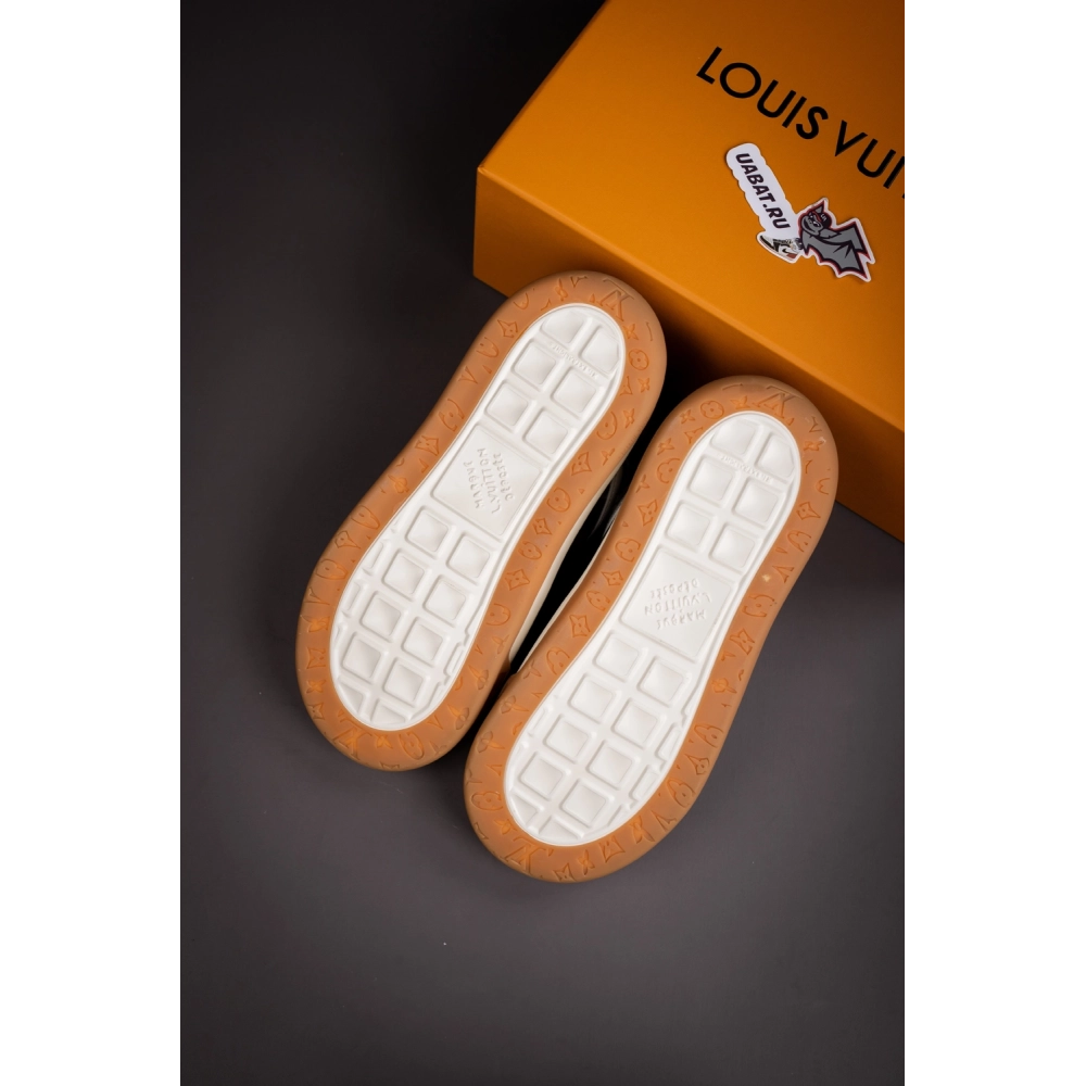 Louis Vuitton Tilted Sneaker 1AJAM7,LOUIS VUITTON Sneakers