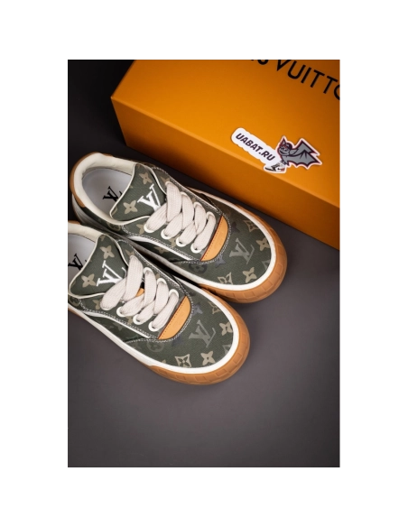Louis Vuitton Tilted Sneaker 1AJAM7,LOUIS VUITTON Sneakers