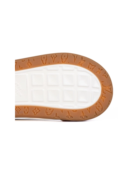 Louis Vuitton Tilted Sneaker 1AJAM7,LOUIS VUITTON Sneakers