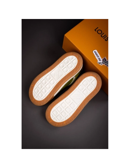 Louis Vuitton Tilted Sneaker 1AJTH1,LOUIS VUITTON Sneakers