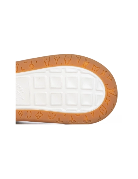 Louis Vuitton Tilted Sneaker 1AJTH1,LOUIS VUITTON Sneakers