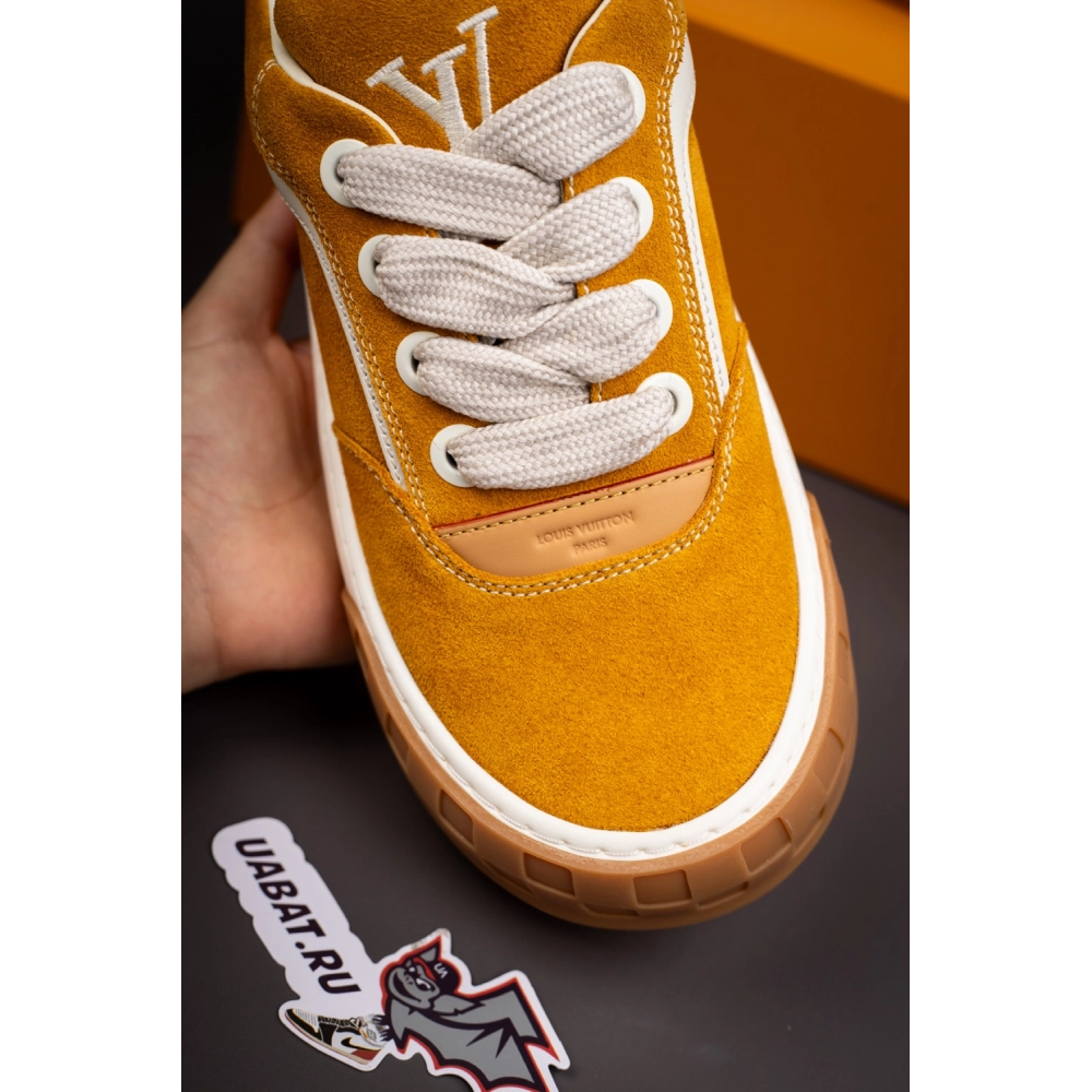 Louis Vuitton Tilted Sneaker 1AJTHL,LOUIS VUITTON Sneakers