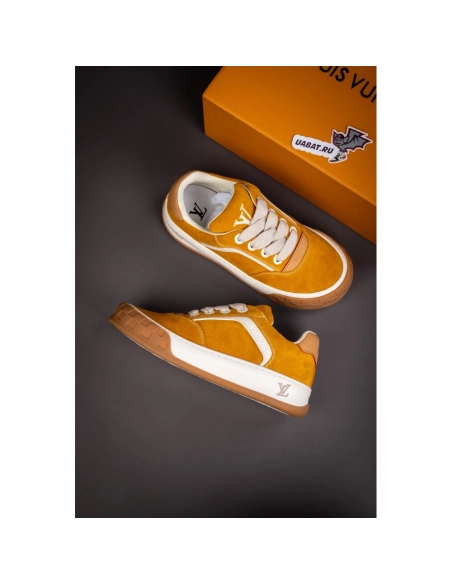Louis Vuitton Tilted Sneaker 1AJTHL,LOUIS VUITTON Sneakers