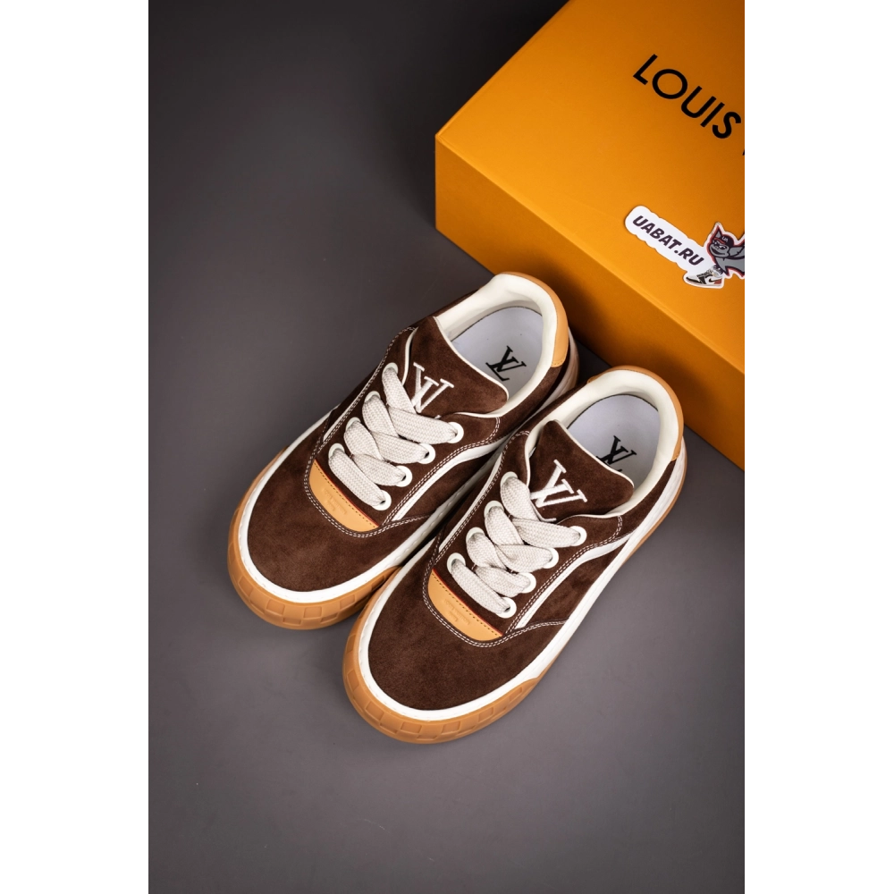 Louis Vuitton Tilted Sneaker 1AJTIP,LOUIS VUITTON Sneakers
