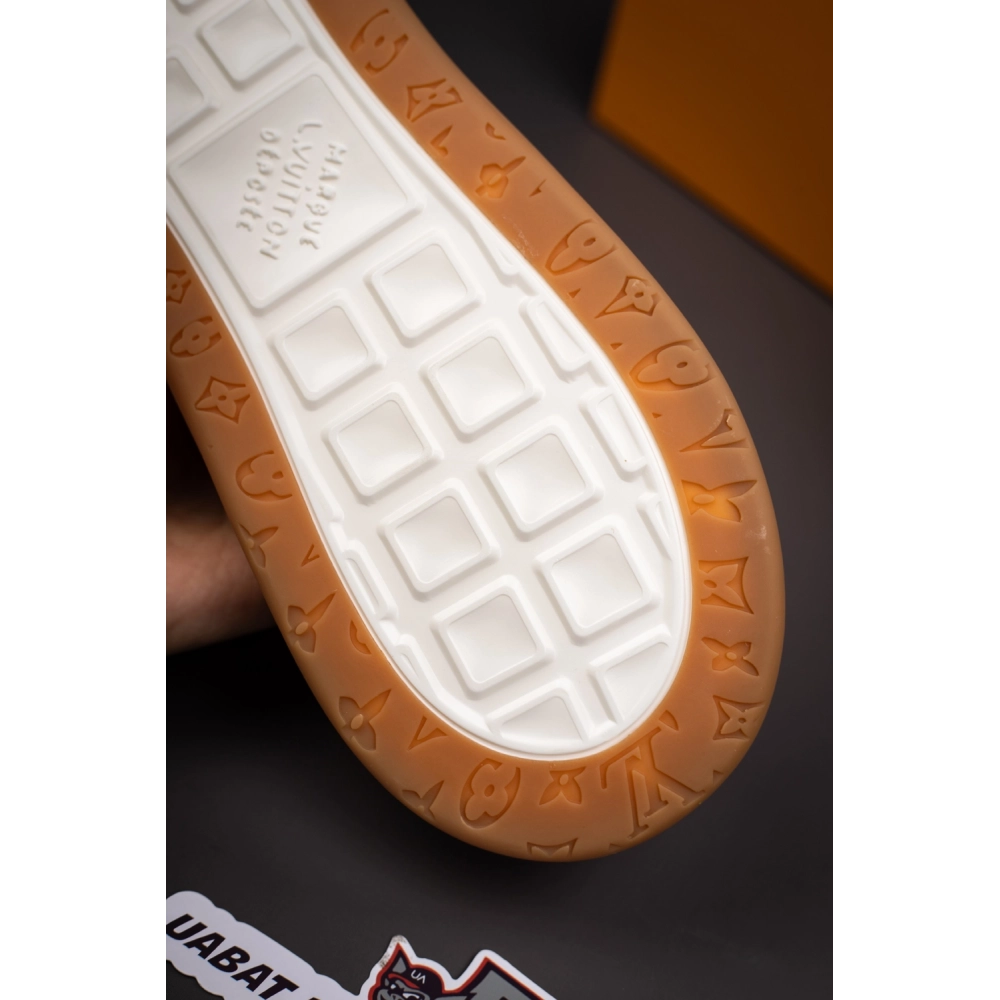 Louis Vuitton Tilted Sneaker 1AJTIP,LOUIS VUITTON Sneakers