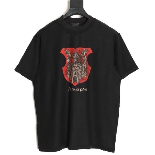 Balenciaga Castle Print Distressed Short-Sleeve T-Shirt,Balenciaga