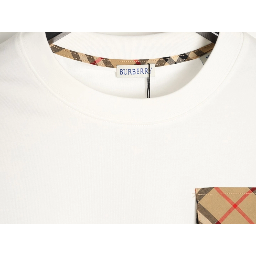 Burberry Flap Check Pocket Equestrian Embroidery Short-Sleeve T-Shirt,Burberry