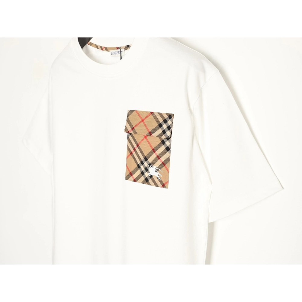 Burberry Flap Check Pocket Equestrian Embroidery Short-Sleeve T-Shirt,Burberry
