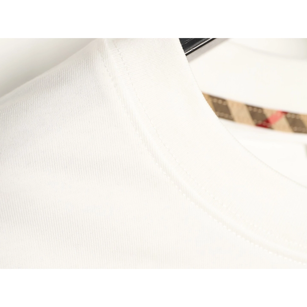Burberry Flap Check Pocket Equestrian Embroidery Short-Sleeve T-Shirt,Burberry