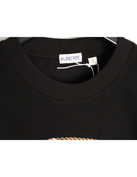 Burberry Plaid Knight Crest Embroidered Short-Sleeve T-Shirt TSK1,Burberry