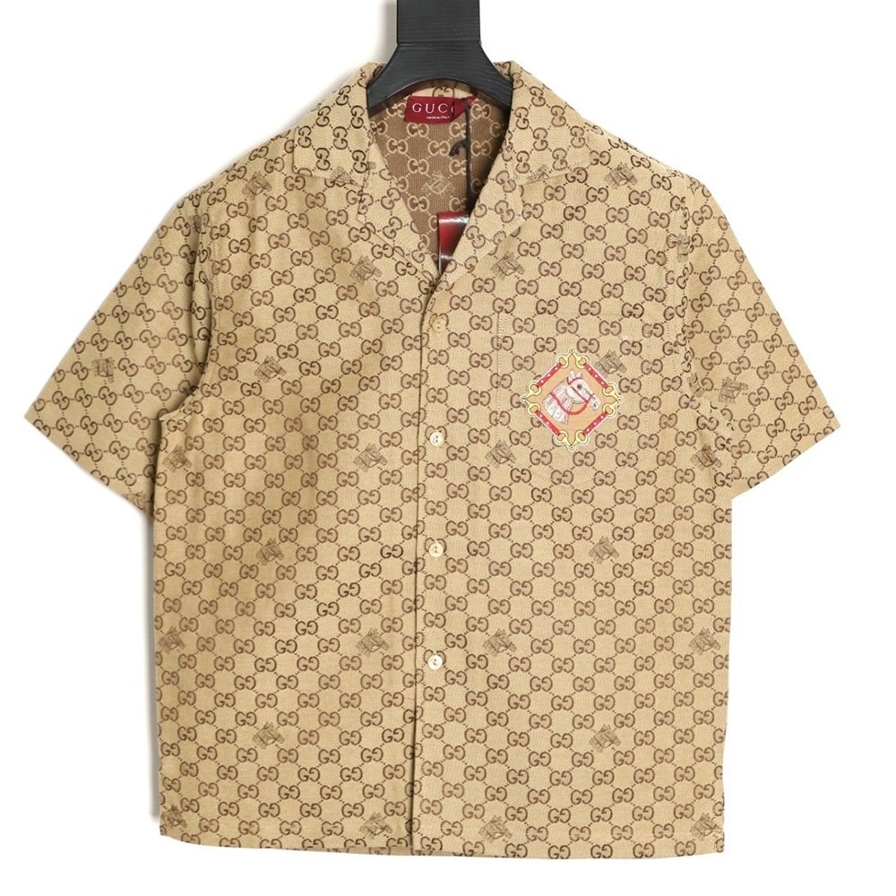 Gucci GG monogram embroidered horse year badge Cuban collar short-sleeved shirt,Gucci