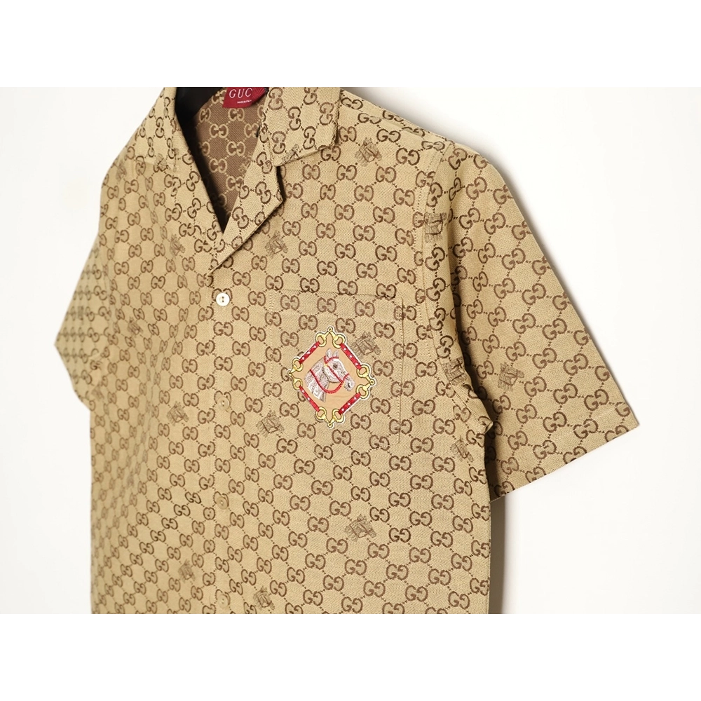 Gucci GG monogram embroidered horse year badge Cuban collar short-sleeved shirt,Gucci