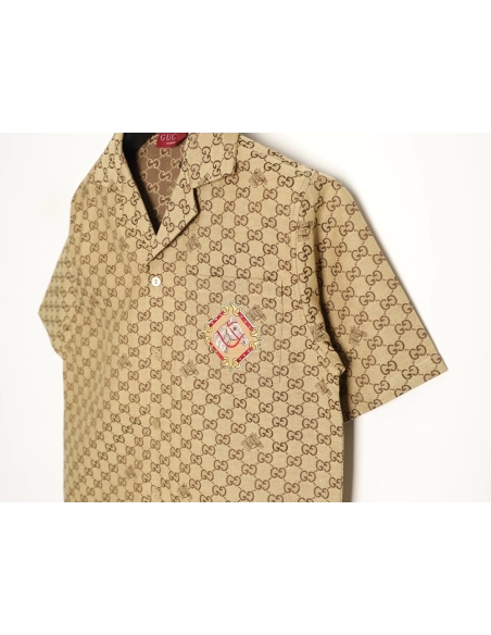 Gucci GG monogram embroidered horse year badge Cuban collar short-sleeved shirt,Gucci
