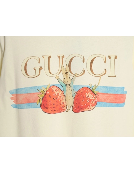 Gucci Letter Logo Strawberry Print Short-Sleeve T-Shirt,Gucci