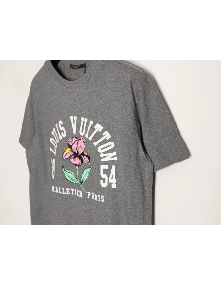 Louis Vuitton Iris 1854 Vintage Print Short-Sleeve T-Shirt TSK1,Louis Vuitton
