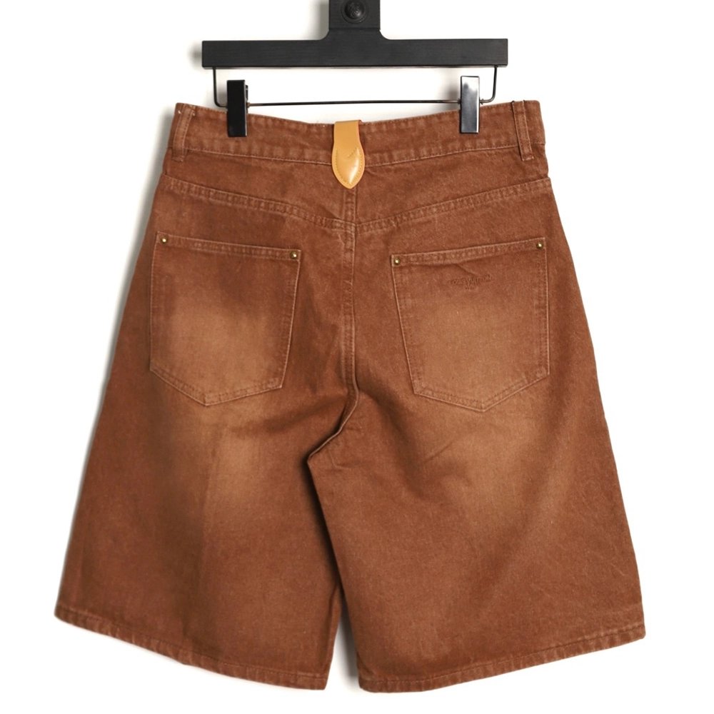 Louis Vuitton leather-label washed wide-leg denim shorts,Louis Vuitton