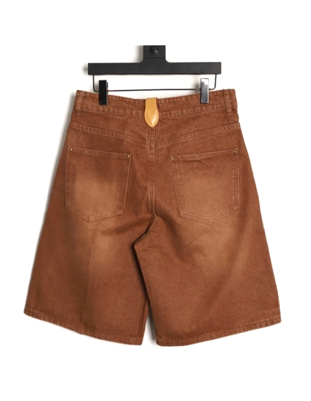 Louis Vuitton leather-label washed wide-leg denim shorts,Louis Vuitton