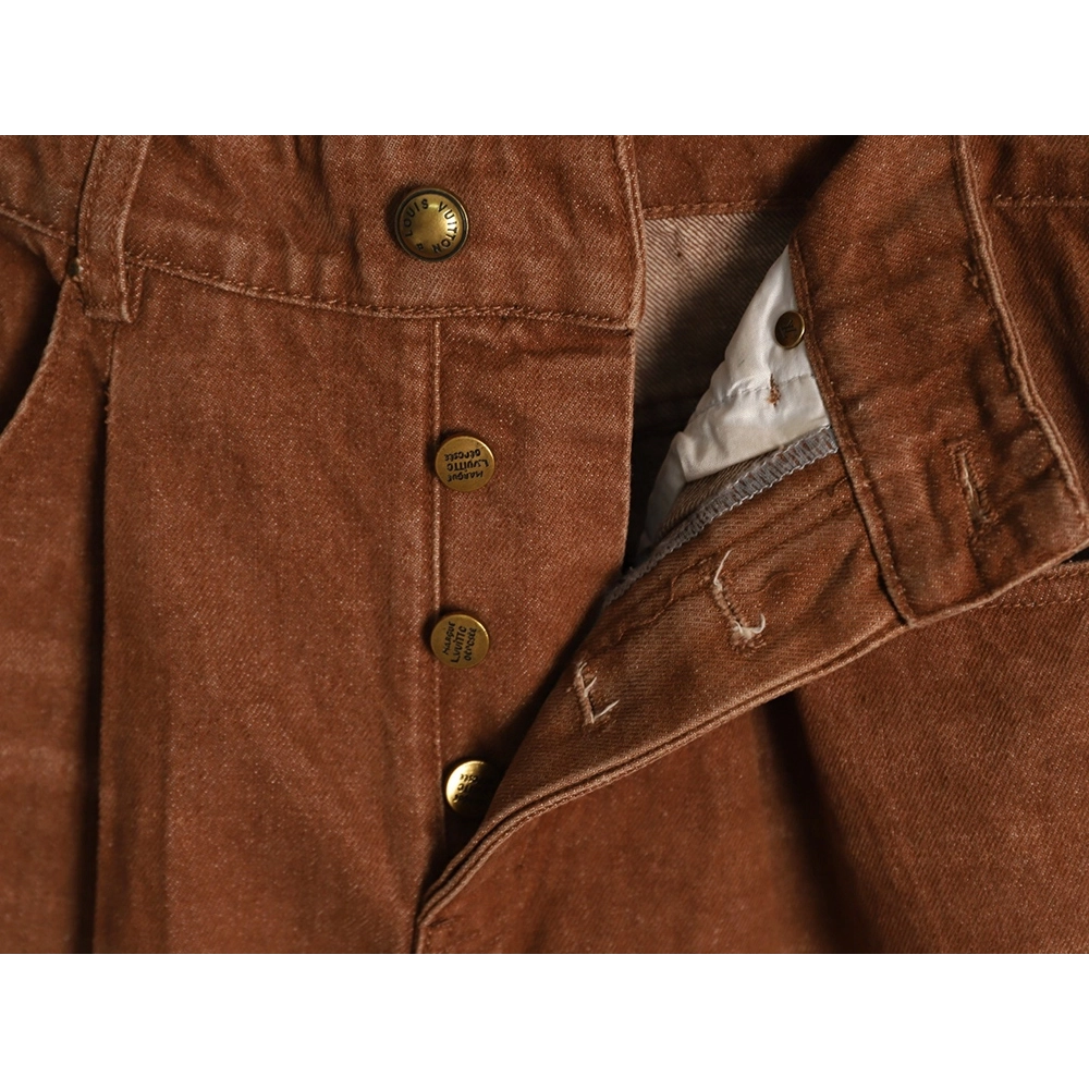 Louis Vuitton leather-label washed wide-leg denim shorts,Louis Vuitton