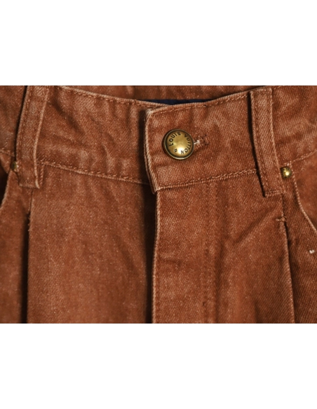 Louis Vuitton leather-label washed wide-leg denim shorts,Louis Vuitton