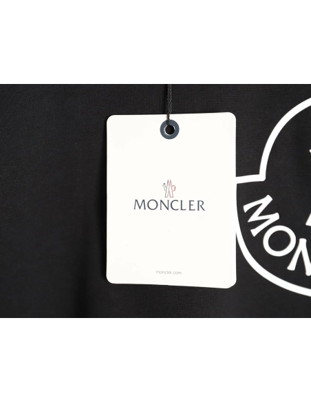 Moncler Chest Logo Print Short-Sleeve T-Shirt TSK1,Moncler
