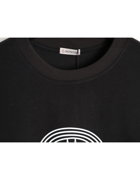 Moncler Overlapping Logo Print Short-Sleeve TSK1,Moncler