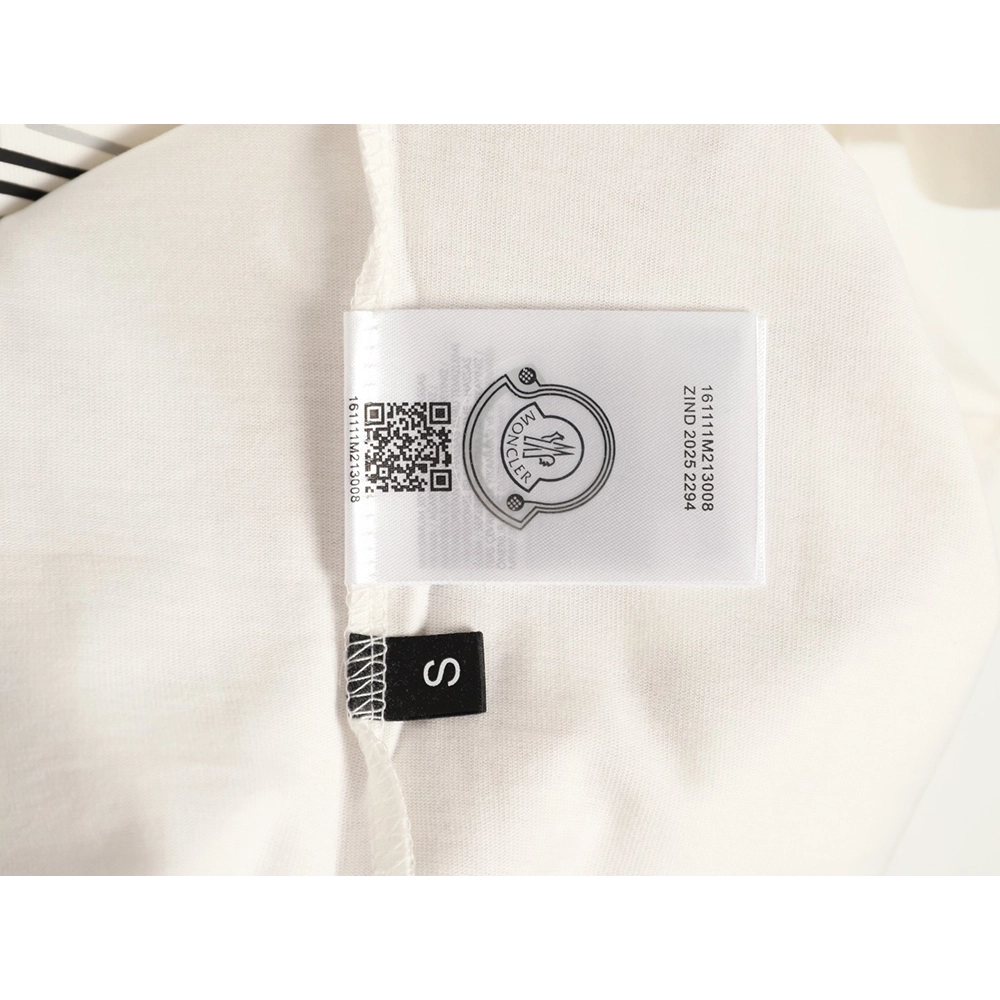 Moncler Overlapping Logo Print Short-Sleeve,Moncler