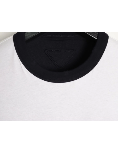 Prada Pocket Logo Color Block Reversible Short-Sleeve TSK1,Prada