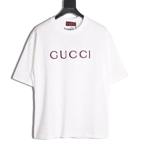 Gucci Simple Letter-Embroidered Logo Short-Sleeve T-Shirt,Gucci