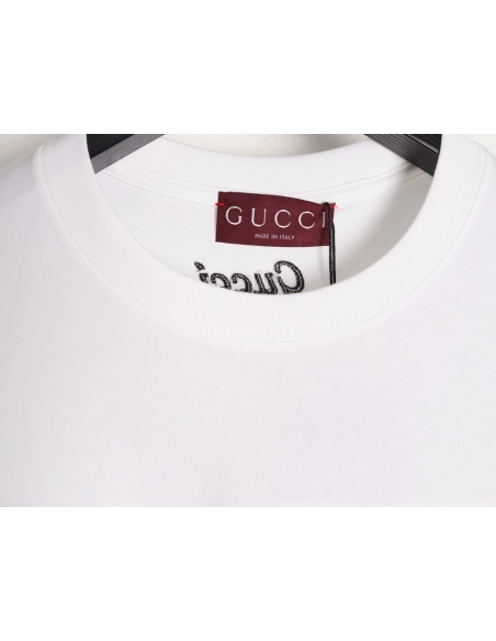 Gucci Simple Letter-Embroidered Logo Short-Sleeve T-Shirt,Gucci