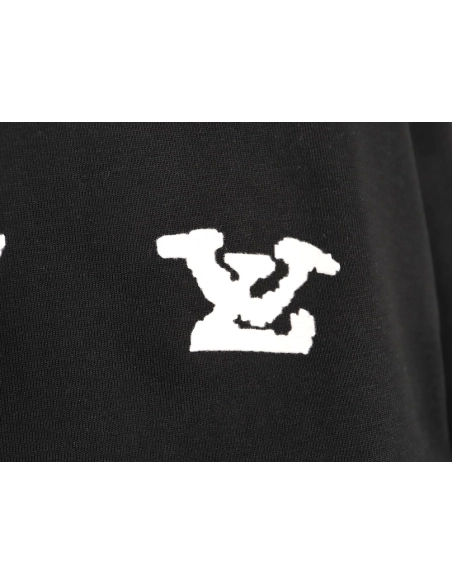 Louis Vuitton Flocked Logo-Print Crewneck Short-Sleeve T-Shirt TSK1,Louis Vuitton