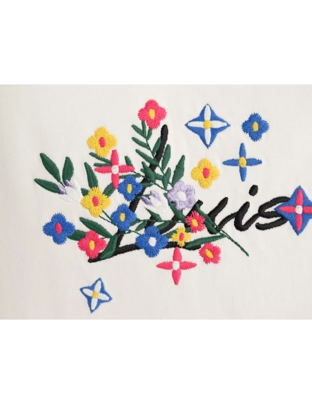 Louis Vuitton Floral Script Embroidery Crewneck Short-Sleeve T-Shirt,Louis Vuitton
