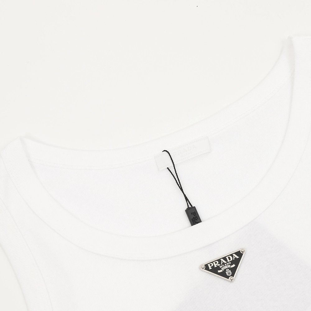 Prada enamel triangle logo sleeveless vest,Prada